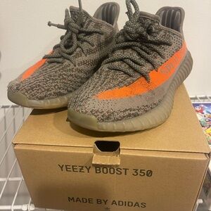 Yeezy Boost 360. Youth 4.5